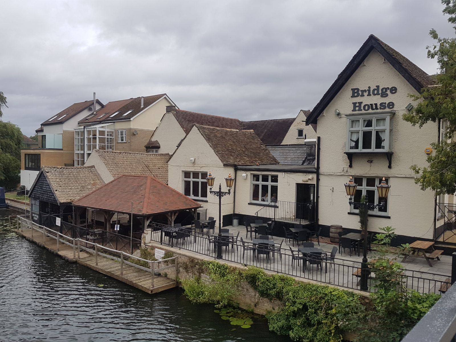 St Neots
