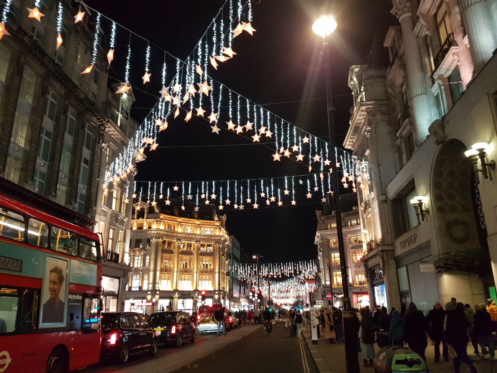 London 2021 night