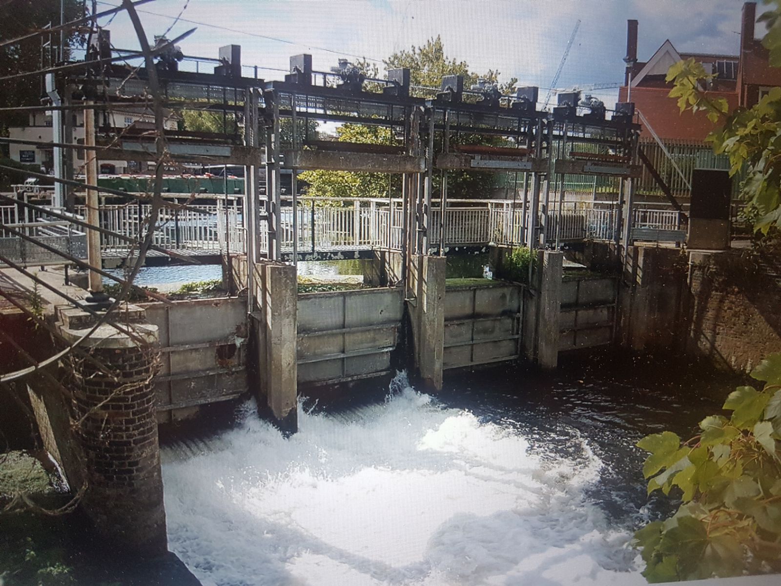 Middlesex Filter Beds Weir