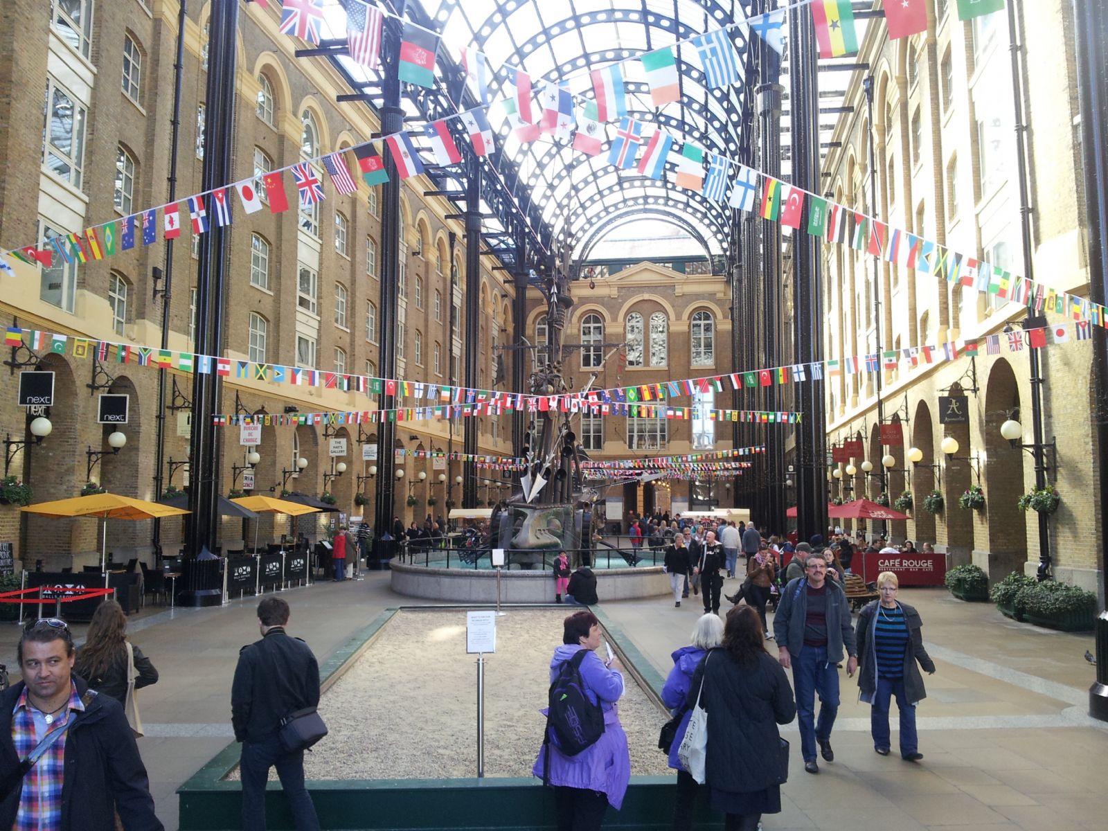 Hay's Gallaria Market