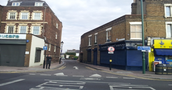 Londra da siyahilerin nüfusu beyazları geçecek